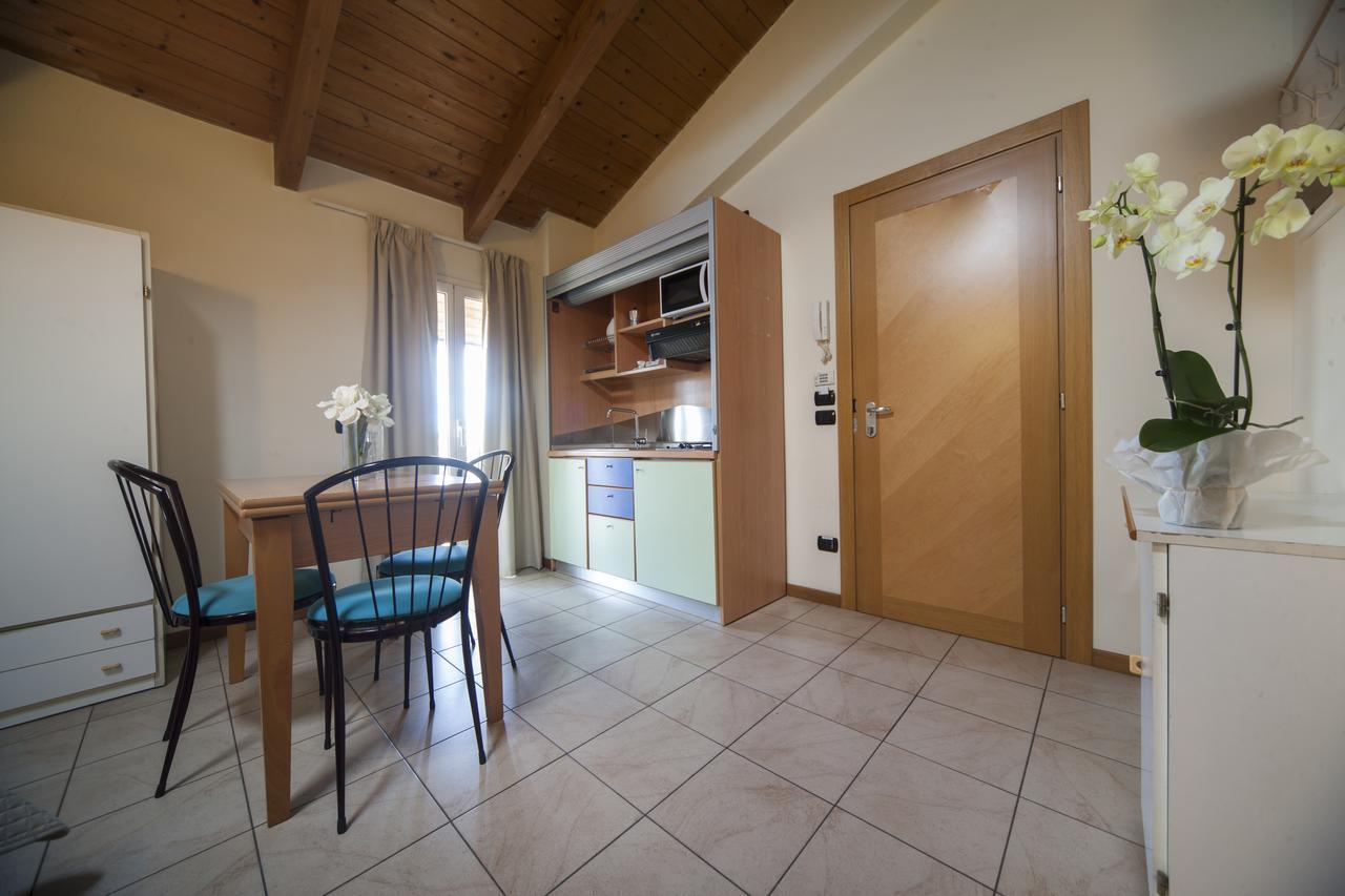 Residence Il Capodoglio Rimini Ngoại thất bức ảnh