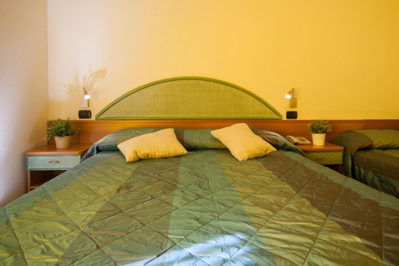 Residence Il Capodoglio Rimini Ngoại thất bức ảnh